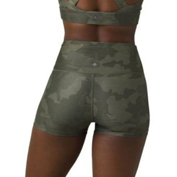 prAna Layna Shorts Sage Camo X-Large - Picture 2 of 13